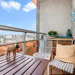 Jemmapes - Appartement Lumineux Avec Balcon Proche Du Canal Saint-Martin